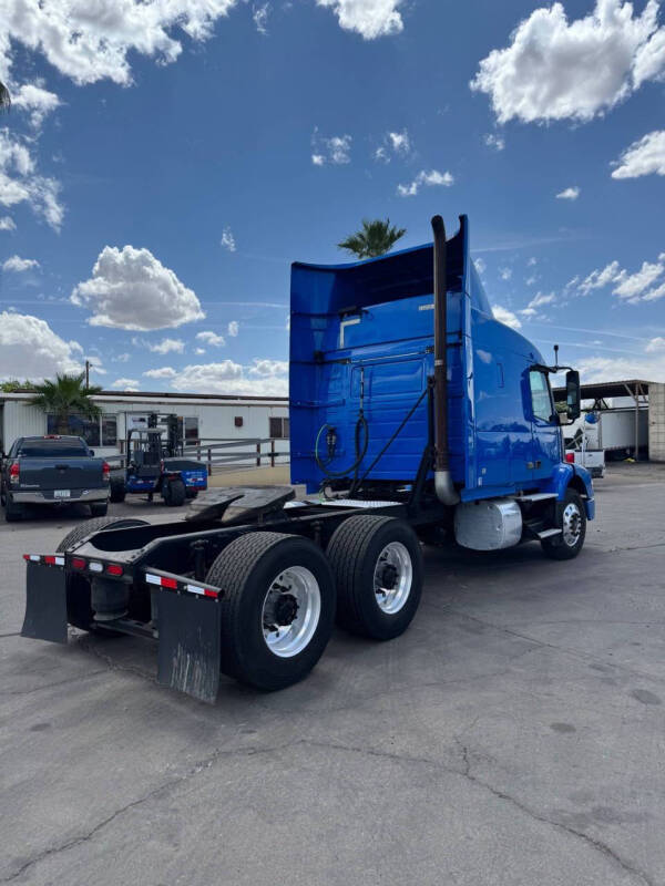 2012 Volvo VNL Super Singles