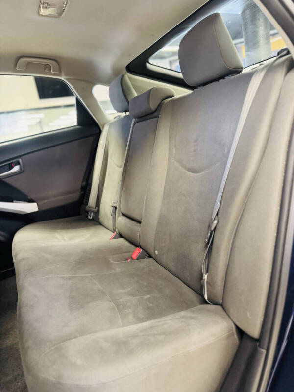 2013 Toyota Prius Three