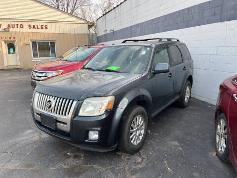 2010 Mercury Mariner for sale at Holiday Auto Sales in Grand Rapids MI