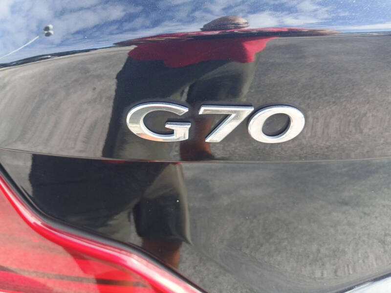 2020 Genesis G70