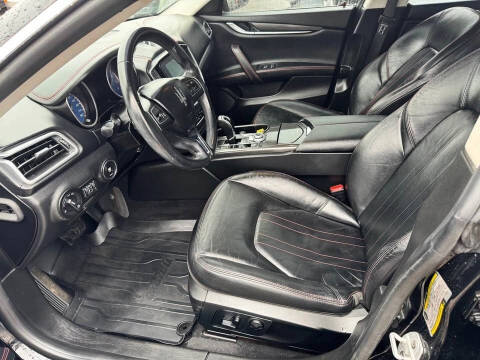 2017 Maserati Ghibli