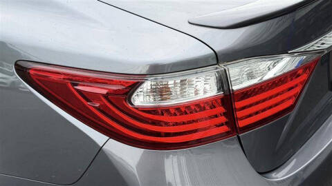 2013 Lexus ES 300h
