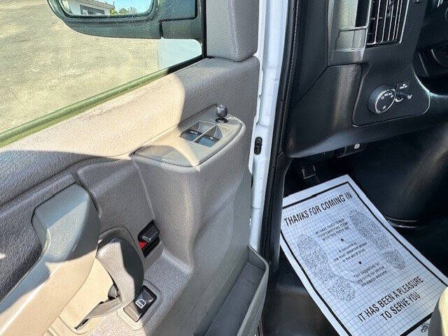 2016 Chevrolet Express 2500