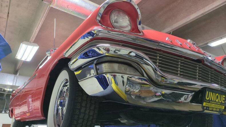 1957 Chrysler Windsor