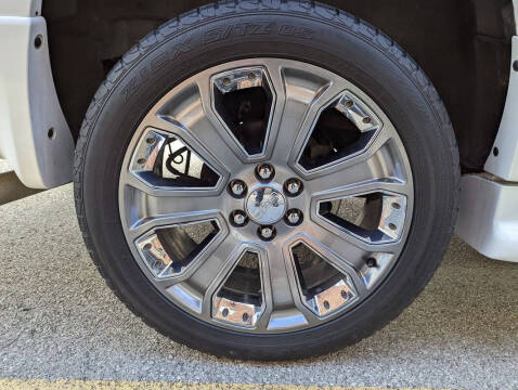 2003 GMC Yukon XL Denali