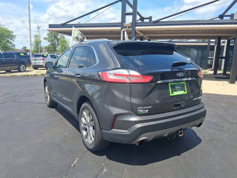 2019 Ford Edge Titanium