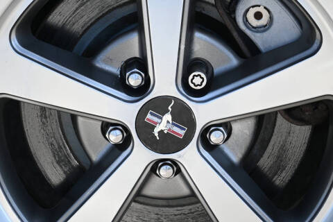 2004 Ford Mustang Mach 1 Premium