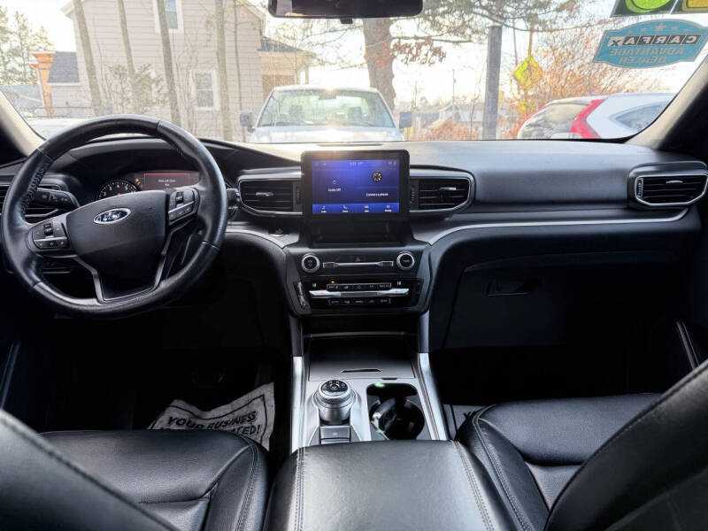 2020 Ford Explorer XLT