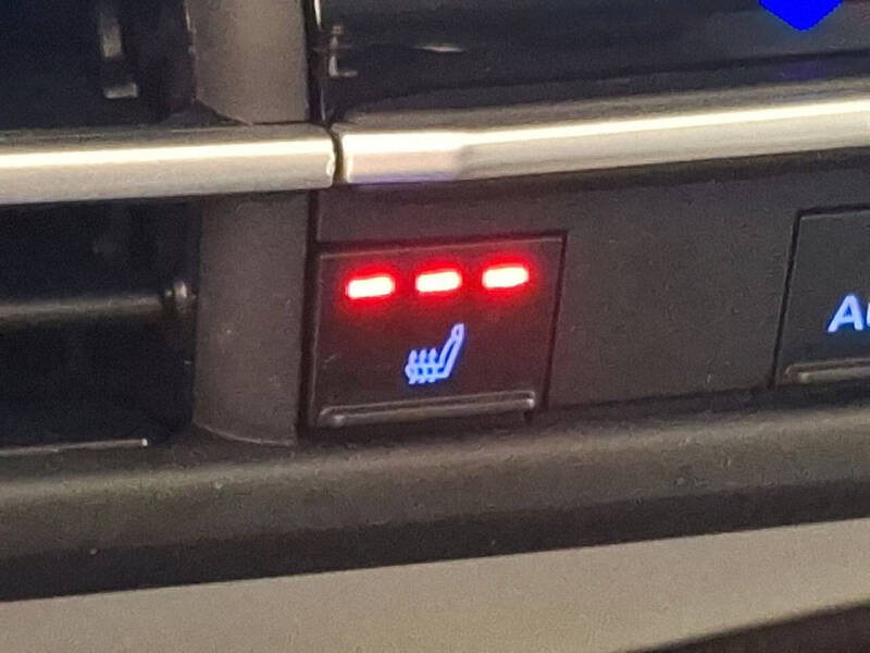 2024 Toyota Sienna XLE 7-Passenger