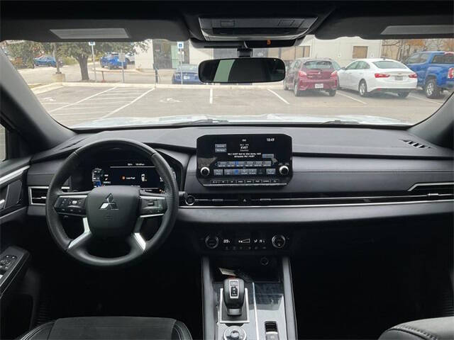 2023 Mitsubishi Outlander