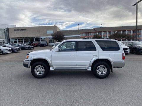 2000 Toyota 4Runner SR5
