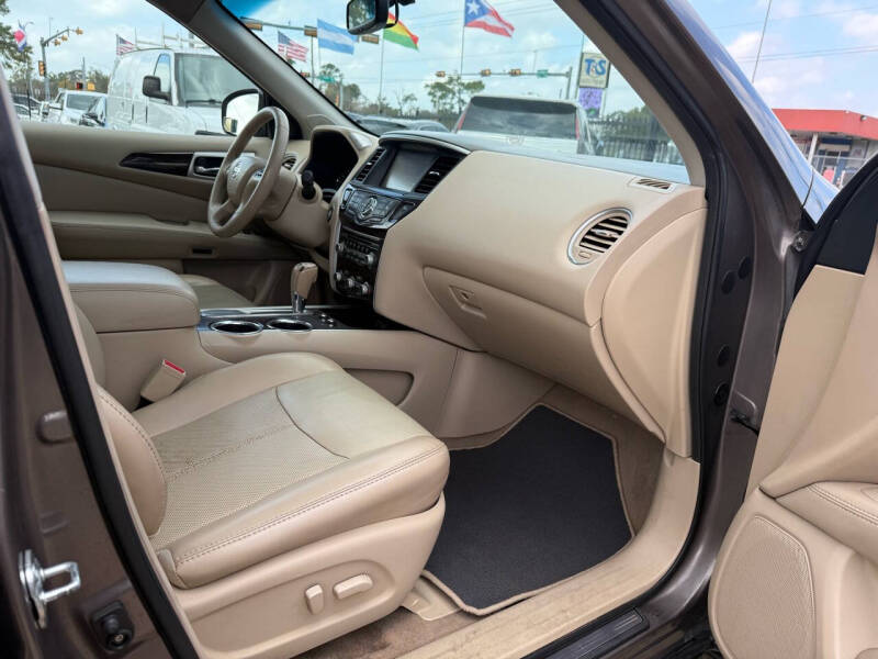 2014 Nissan Pathfinder Platinum