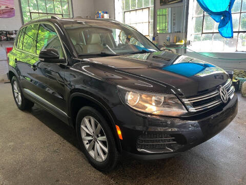 2017 Volkswagen Tiguan 2.0T Wolfsburg Edition