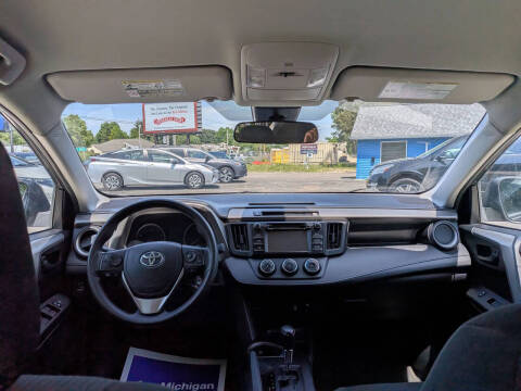 2017 Toyota RAV4 LE