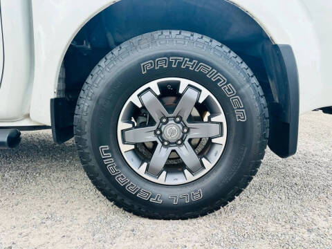 2019 Nissan Frontier Desert Runner