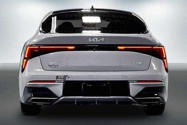 2025 Kia K5