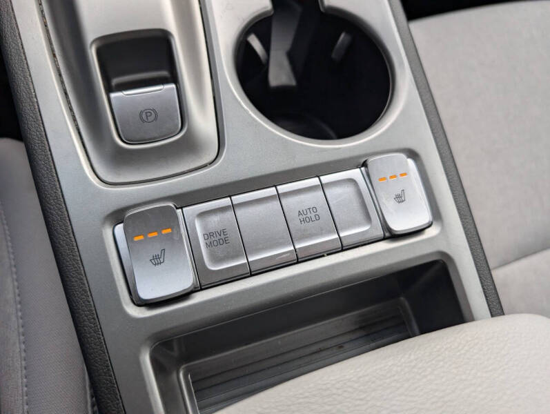 2023 Hyundai Kona Electric SE