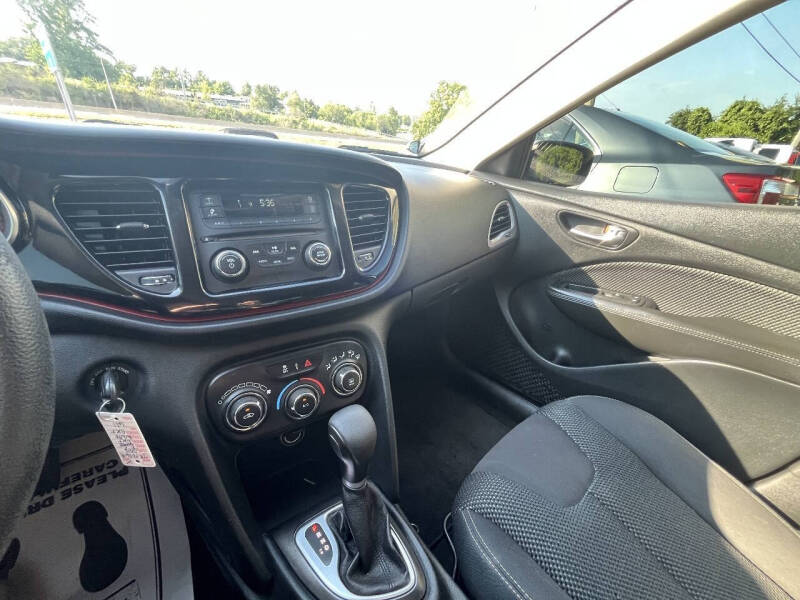 2016 Dodge Dart SXT