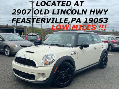 2012 MINI Cooper Hardtop for sale at Divan Auto Group - 3 in Feasterville PA