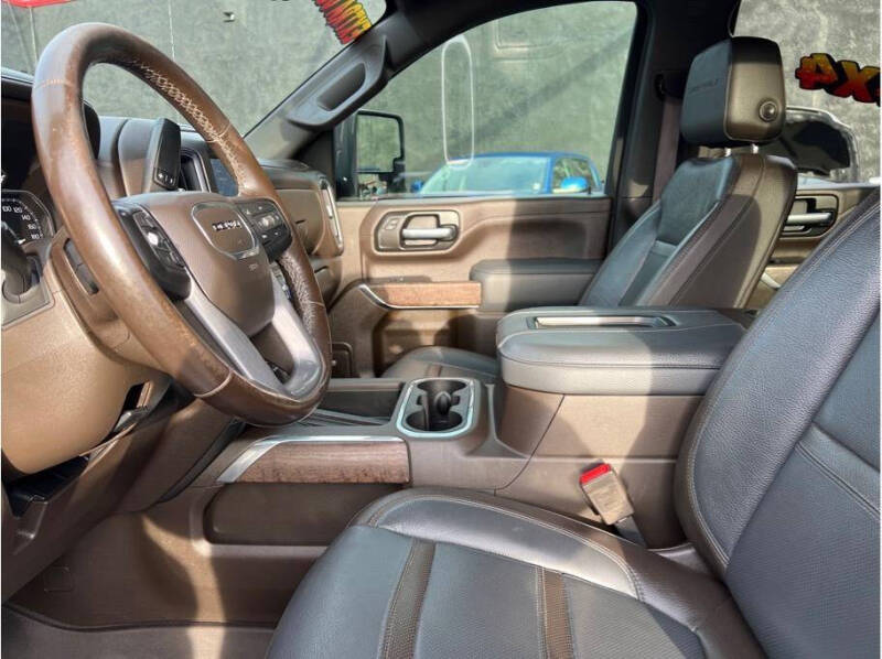 2021 GMC Sierra 2500HD Denali photo 16