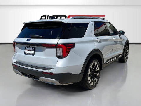 2025 Ford Explorer Platinum