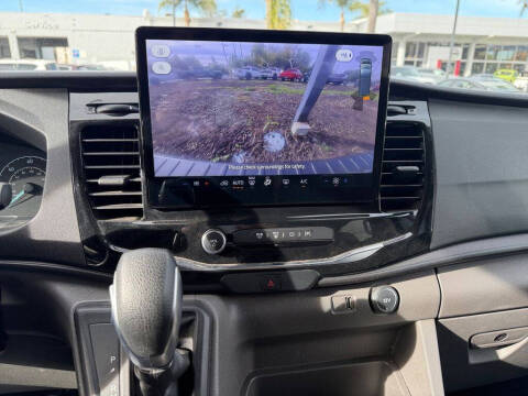 2023 Ford Transit 350 XLT