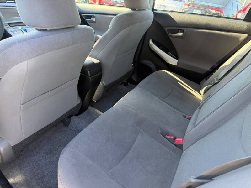 2014 Toyota Prius Three