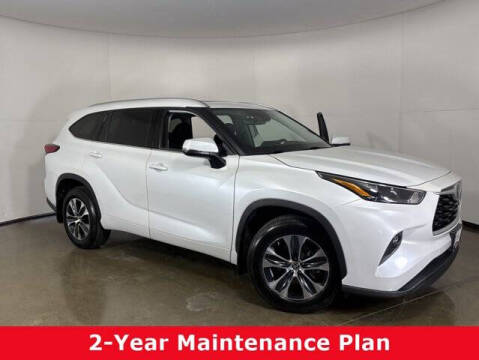 2022 Toyota Highlander for sale at Smart Motors in Madison WI