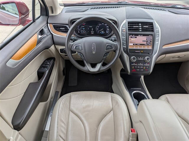 2019 Lincoln MKC Select