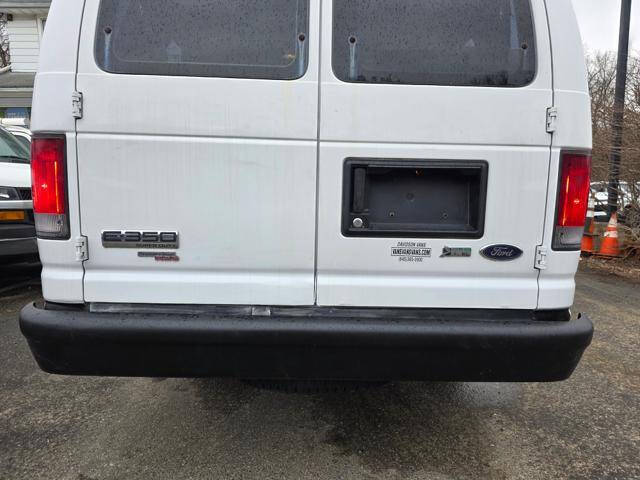 2012 Ford E-Series E-350 SD