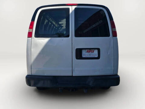 2016 Chevrolet Express 2500