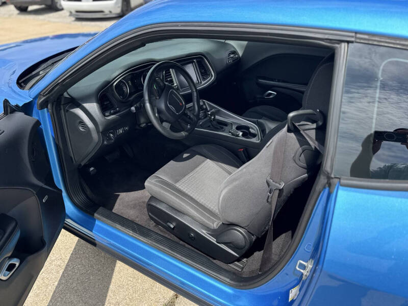 2019 Dodge Challenger SXT