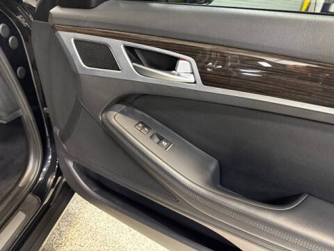 2020 Genesis G80