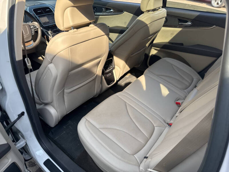 2019 Lincoln Nautilus Reserve