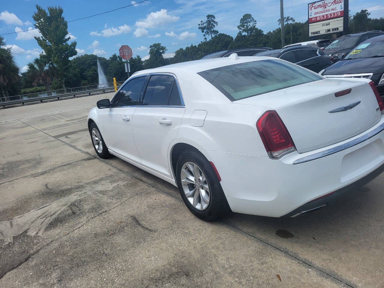 2016 Chrysler 300 for sale at FAMILY AUTO BROKERS in Longwood, FL