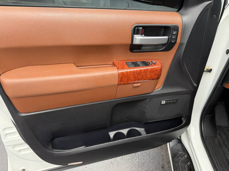 2018 Toyota Sequoia Platinum