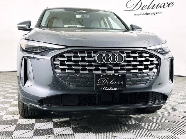 2025 Audi Q5 quattro Premium Plus TFSI