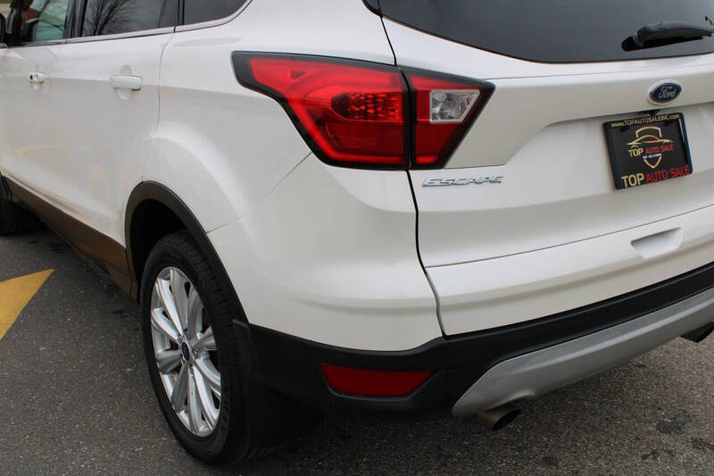 2019 Ford Escape SEL