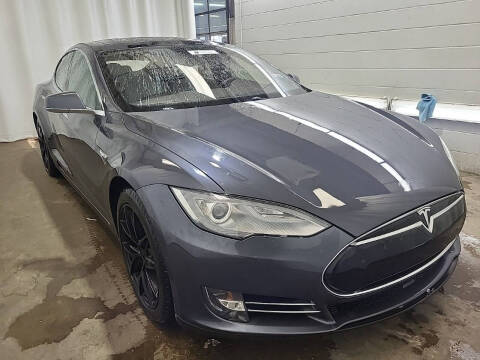 2015 Tesla Model S P85D