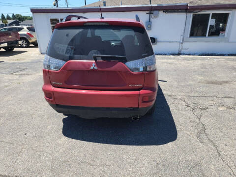 2010 Mitsubishi Outlander SE