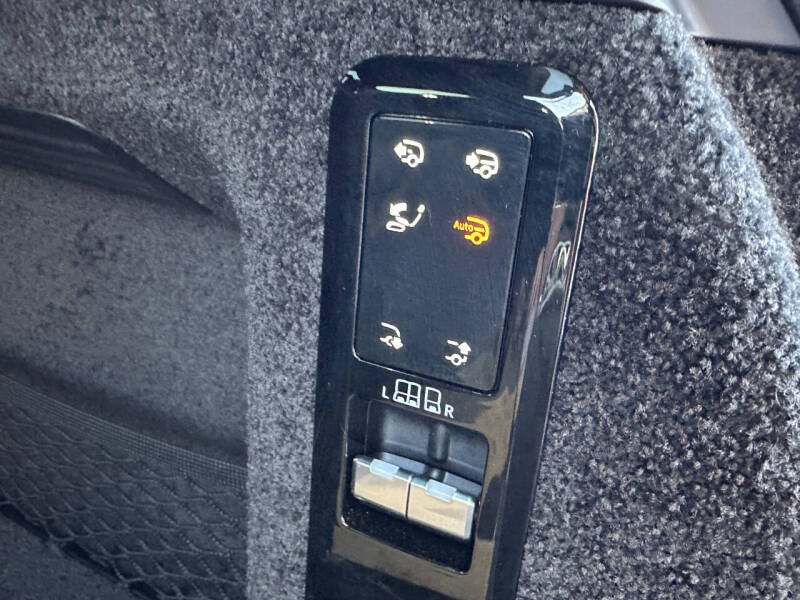 2023 Land Rover Range Rover P530 Autobiography