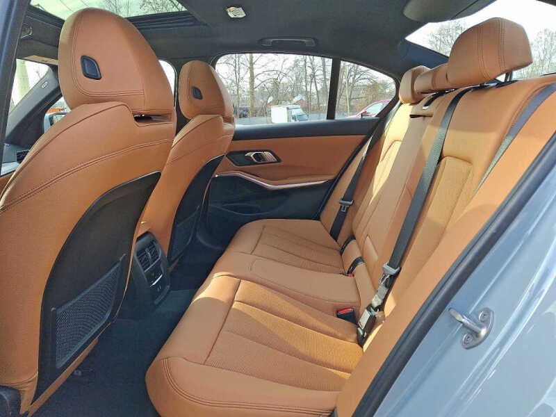 2023 BMW 3 Series 330i xDrive