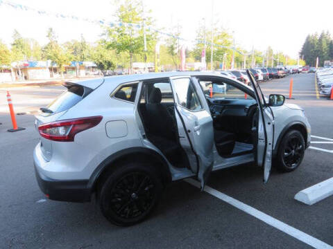 2022 Nissan Rogue Sport S