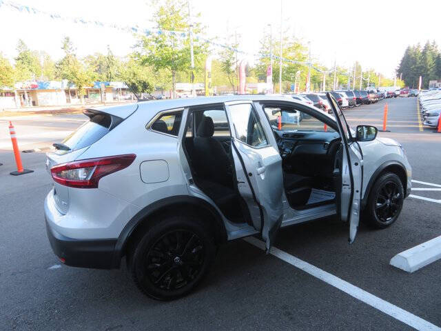 2022 Nissan Rogue Sport S