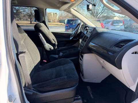 2016 Dodge Grand Caravan American Value Package