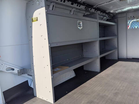 2025 Chevrolet Express 2500