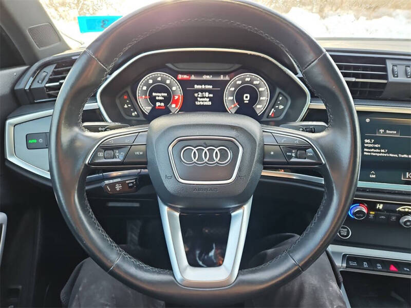 2021 Audi Q3 quattro S line Prem Plus 45 TFSI