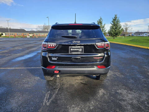 2025 Jeep Compass Trailhawk