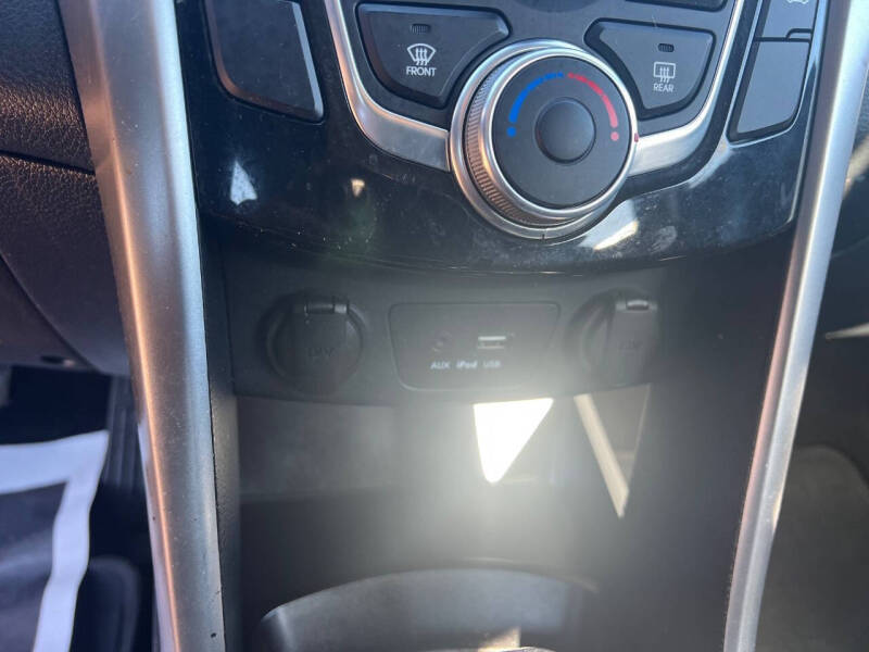 2017 Hyundai Elantra GT