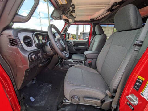 2025 Jeep Gladiator Sport S